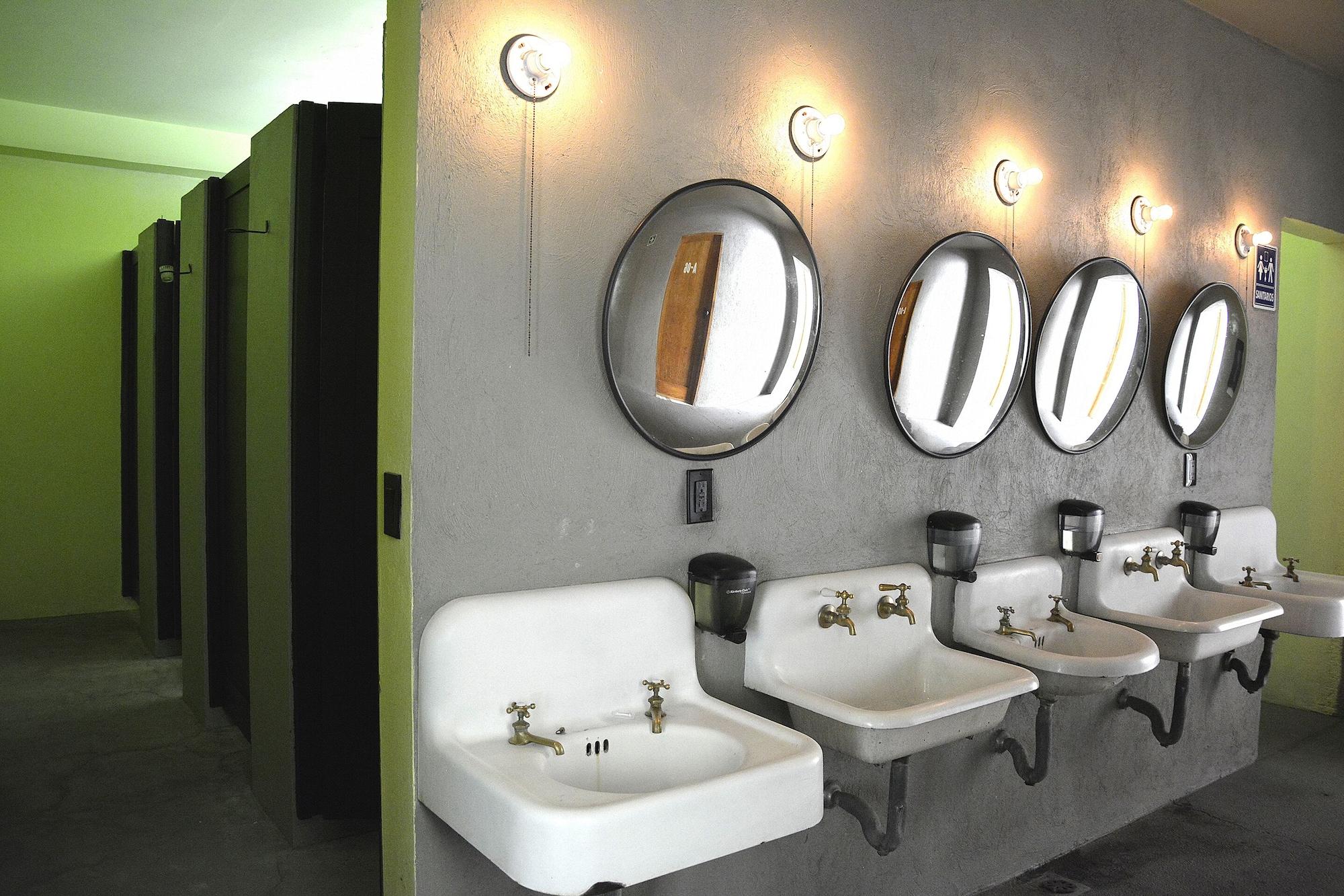 Downtown Beds Hostel เม็กซิโกซิตี้ ภายนอก รูปภาพ